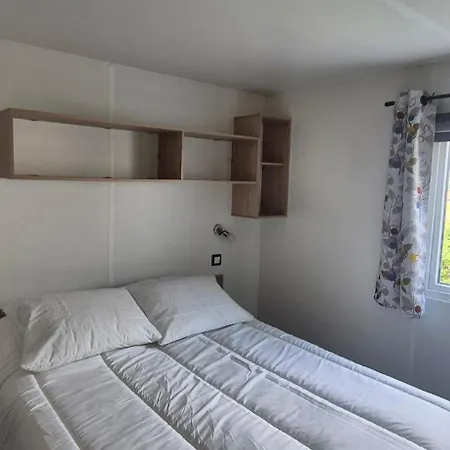 Kamp alanı Monpetitmobilhome *